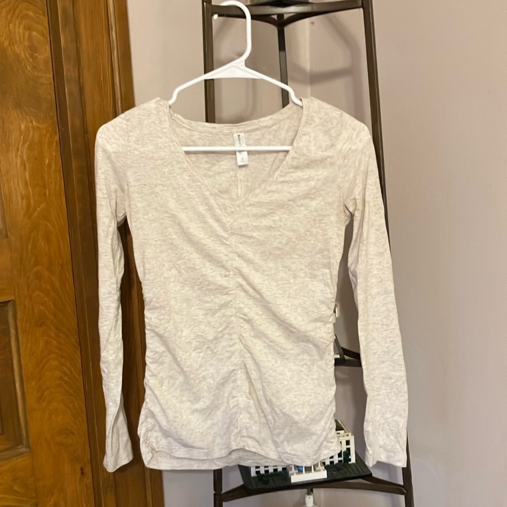 Athleta long sleeve top